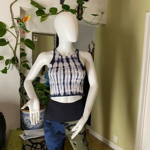 Tank top tie dye can be xs/sm